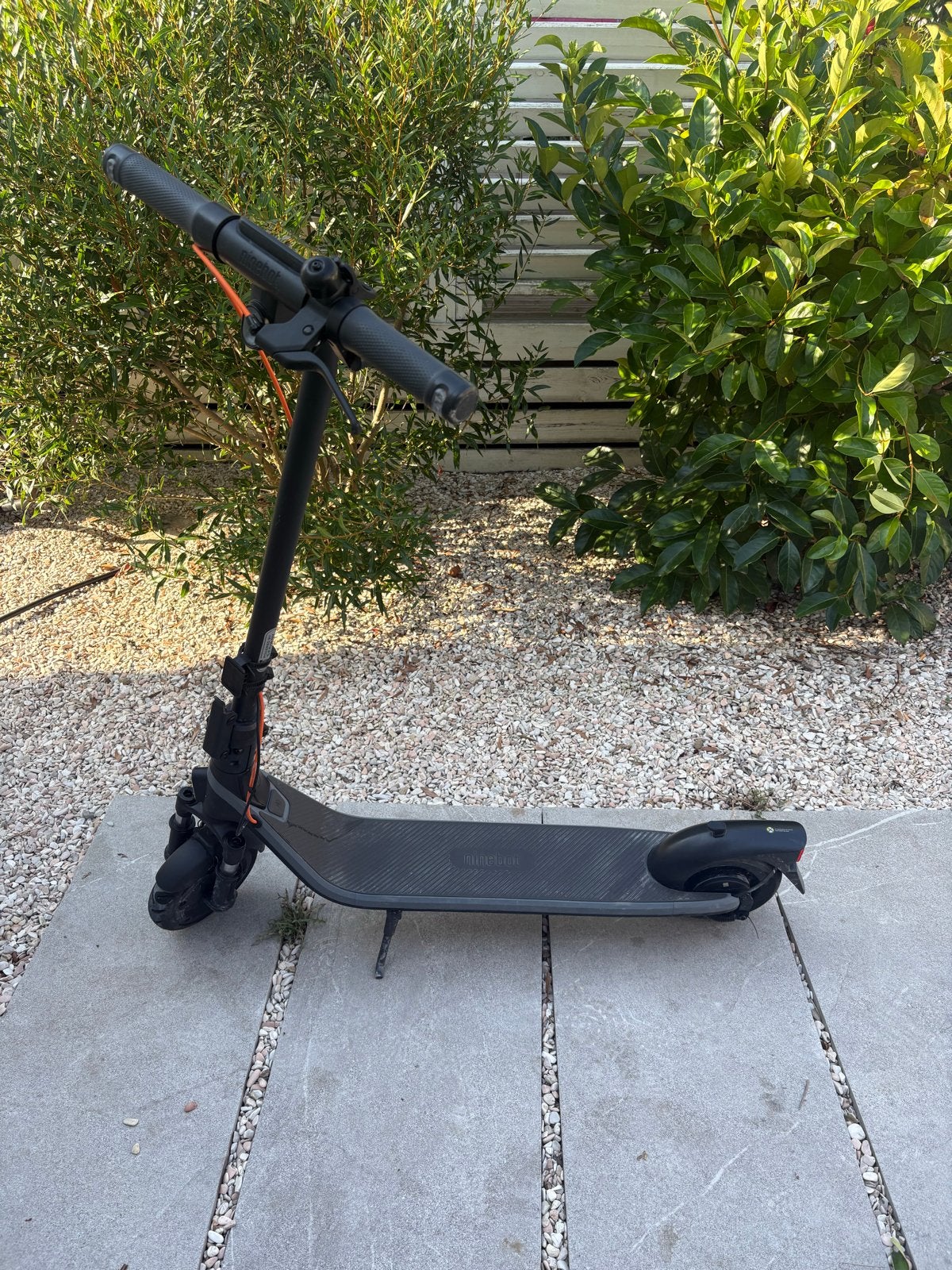 Ninebot Segway E-step E2 Plus II-  *JUNI 2026 aanschaf, Ophalen, Zo goed als nieuw, Elektrische step (E-scooter)