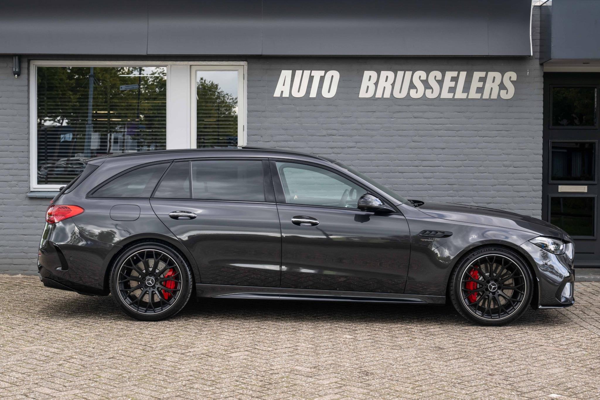 Mercedes-Benz C-klasse Estate AMG 63 S E Performance Night E, Auto's, Automaat, Dealer onderhouden, Gebruikt, 4 cilinders