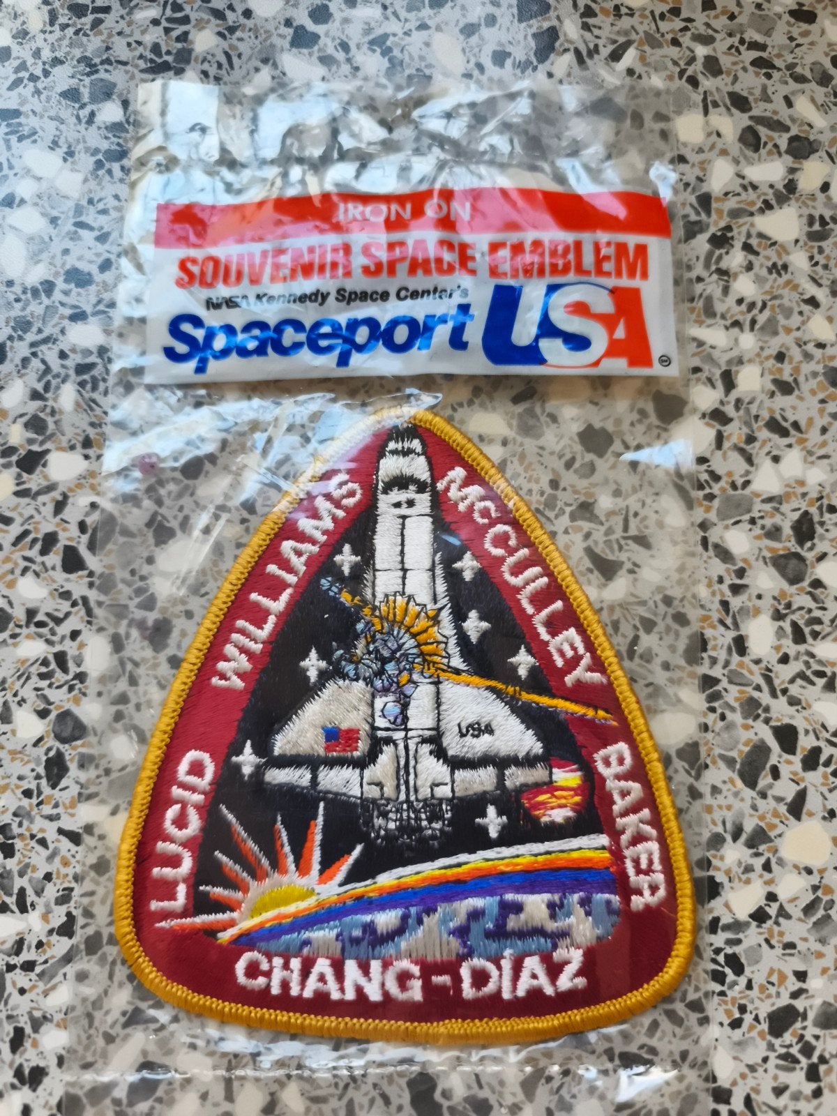NASA STS-51-I Space Shuttle Discovery Geborduurde Patch, Ophalen of Verzenden, Nieuw