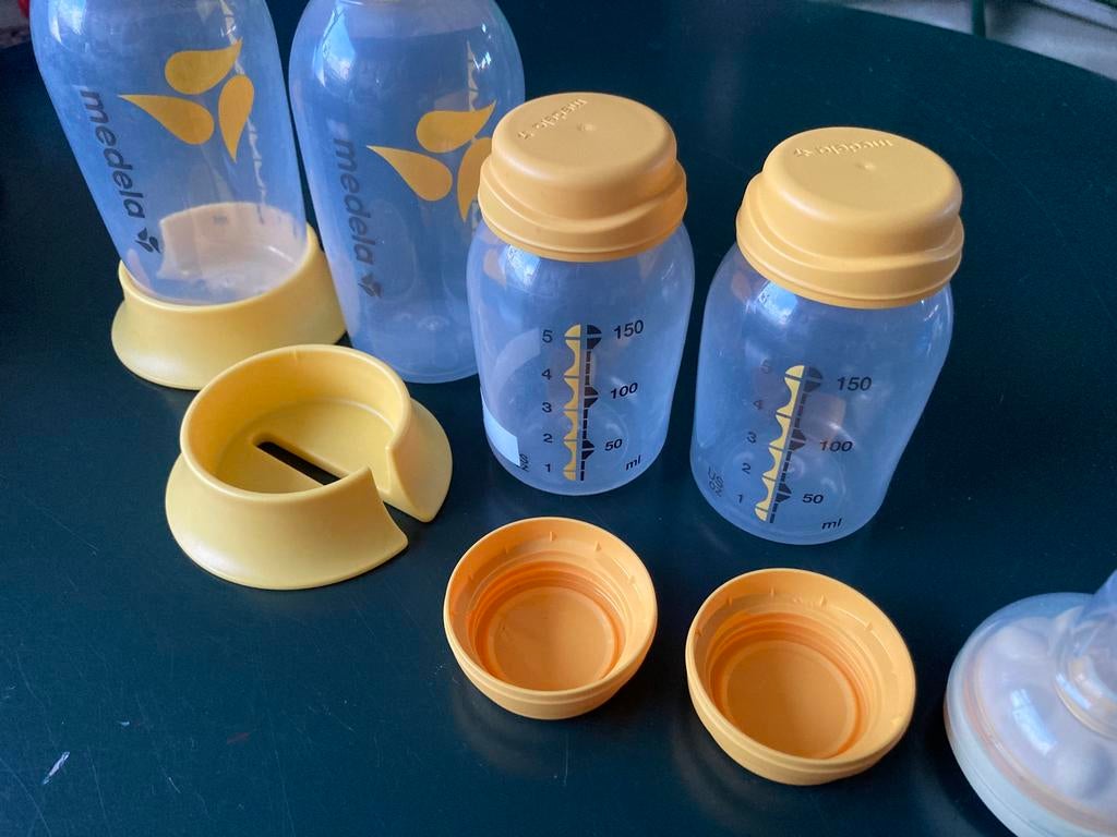 Medela moedermelk bewaarflessen, Kinderen en Baby's, Babyvoeding en Toebehoren, Ophalen, Gebruikt, Borstkolf
