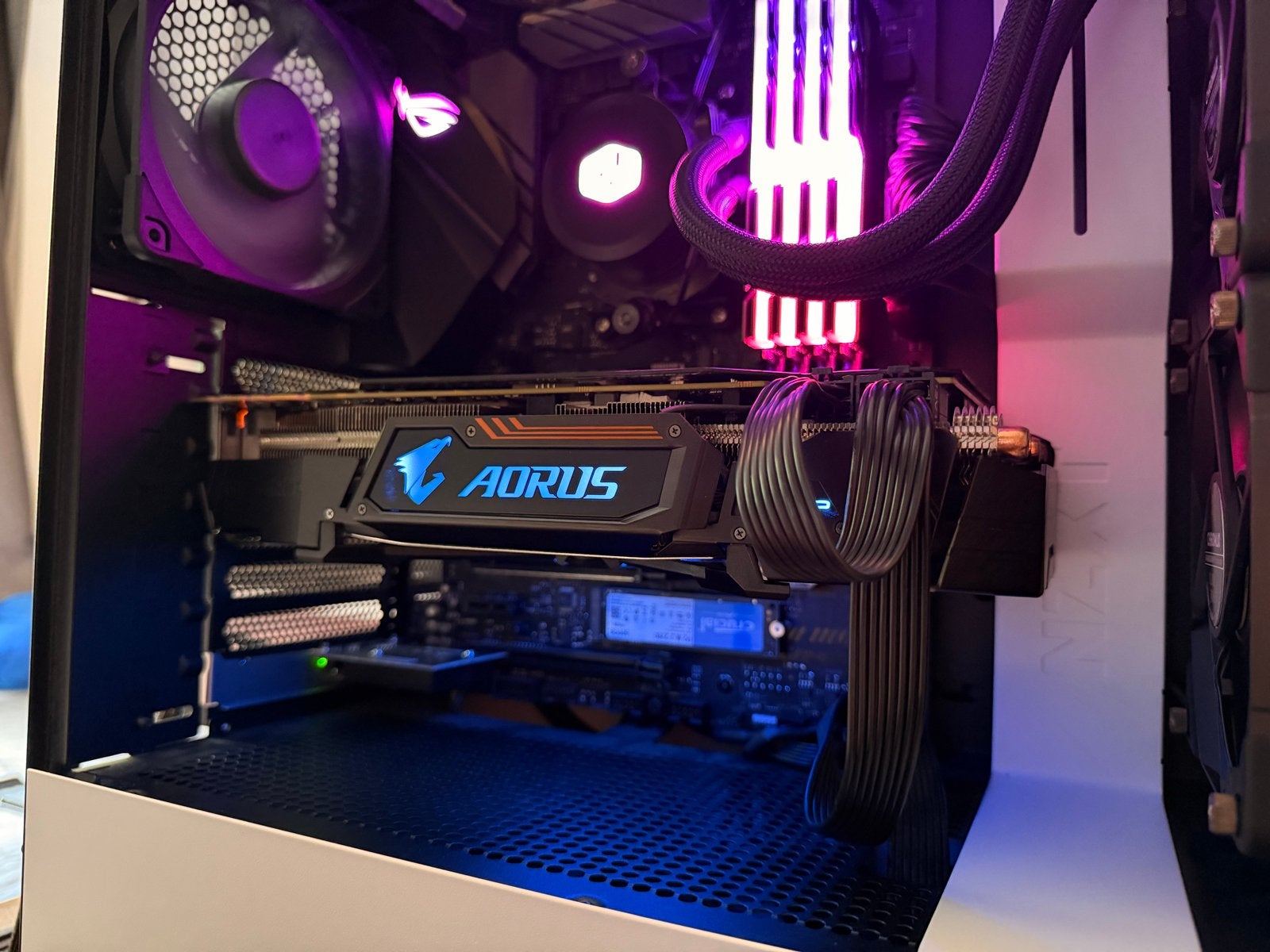 GIGABYTE AORUS GeForce GTX 1080 Ti 11GB, Computers en Software, PCI-Express 3, HDMI, Ophalen of Verzenden, Nvidia