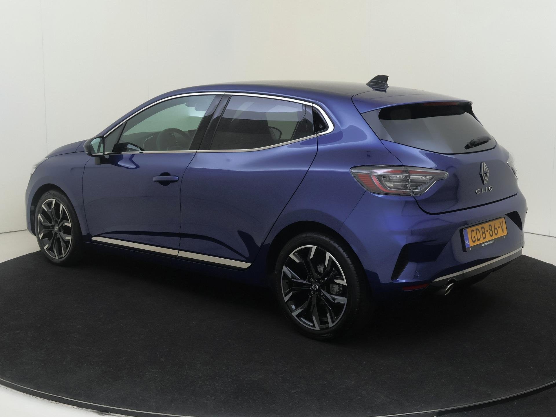 Renault Clio 1.0 TCe 90 GPF techno | Navigatie |Carplay | Pa, Voorwielaandrijving, Dealer onderhouden, Gebruikt, Euro 6