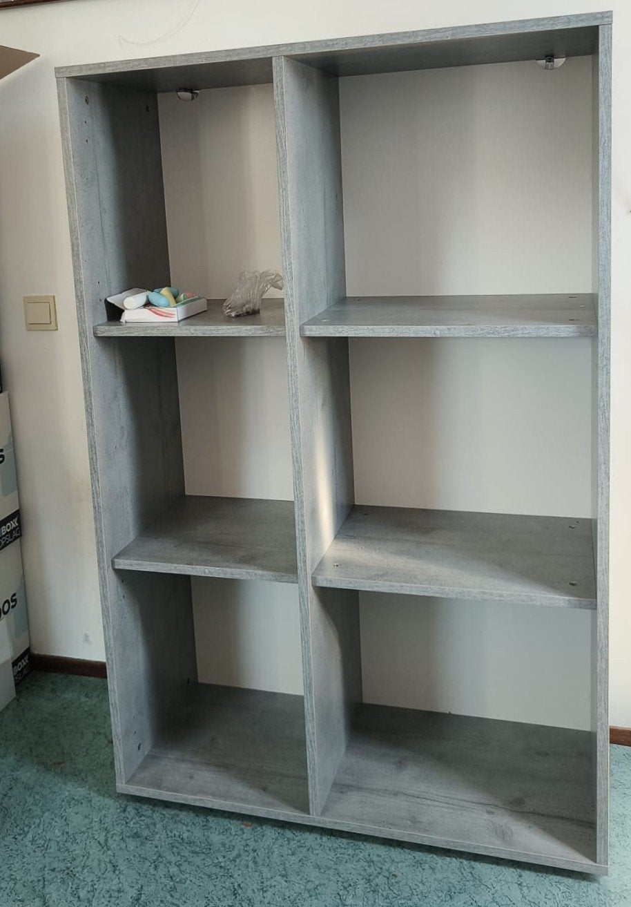 Grijze boekenkast met planken en twee deurtjes, Ophalen, 25 tot 50 cm, 50 tot 100 cm, 150 tot 200 cm
