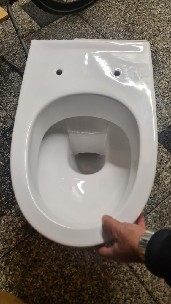 Sphinx 280 Wit Toiletpot met WC Bril, Ophalen, Zo goed als nieuw, Toilet