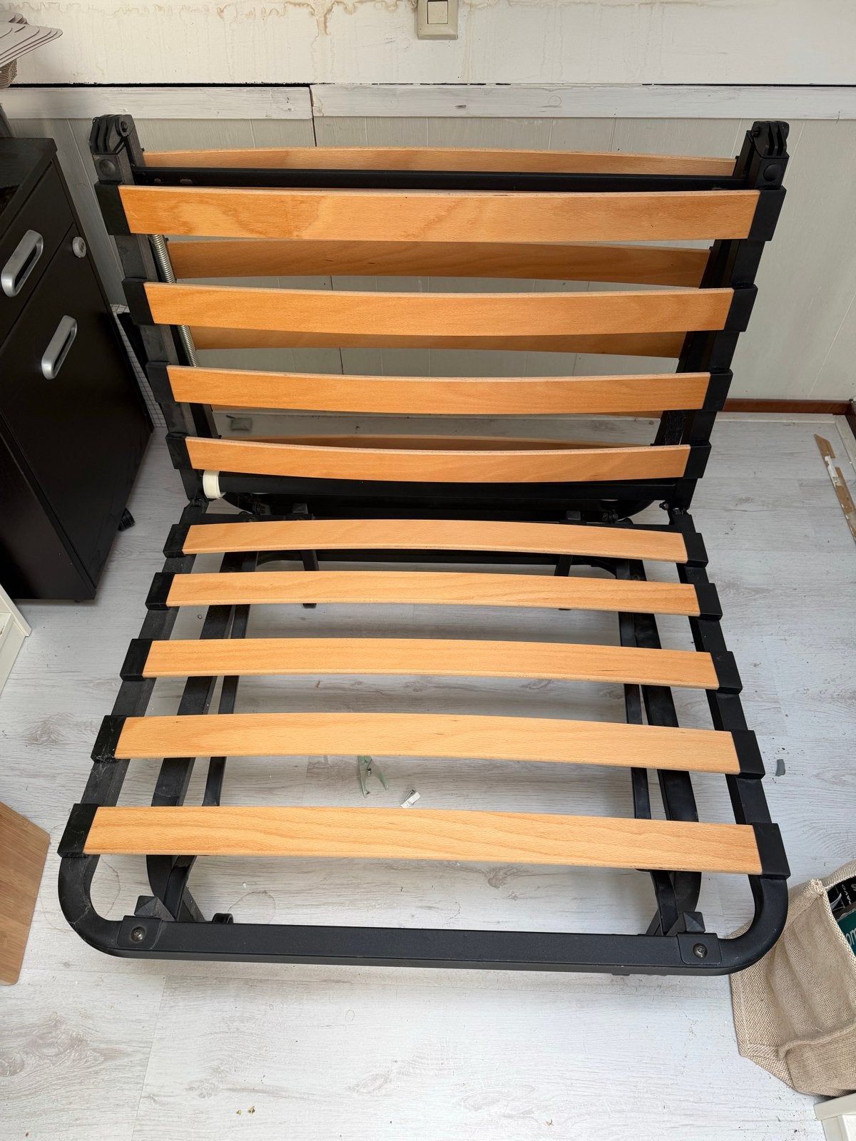 Inklapbaar (logeer)bed85x185cm, Huis en Inrichting, Slaapkamer | Bedden, Ophalen, 90 cm, Eenpersoons, Zwart