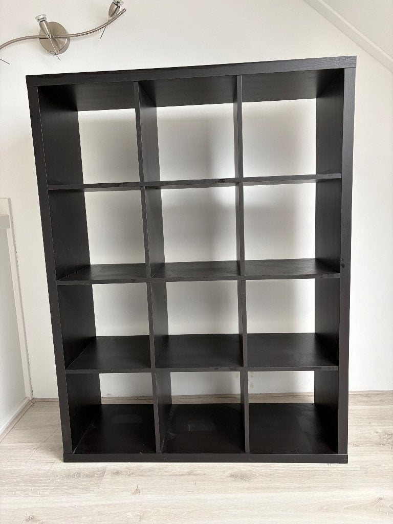 KALLAX vakkenkast zwart, Ophalen, 100 tot 150 cm, 100 tot 150 cm, Zo goed als nieuw