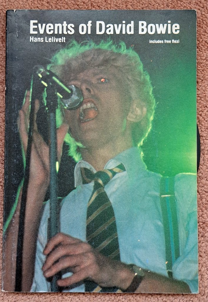 Events of David Bowie - Hans Lelivelt, Verzamelen, Ophalen of Verzenden, Zo goed als nieuw, Boek, Tijdschrift of Artikel