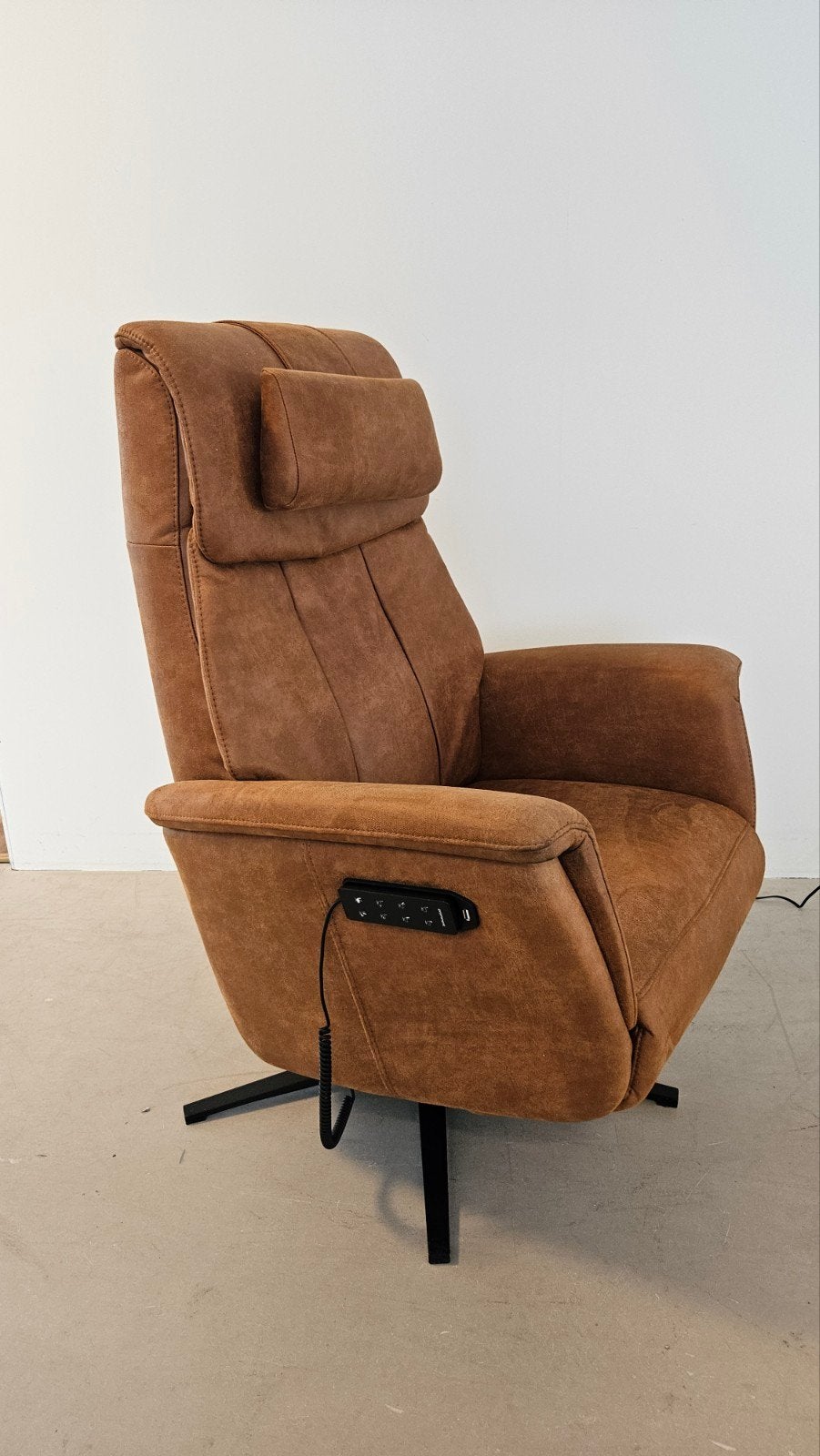 Prominent sta op fauteuil bij Zitgemak in joure, 75 tot 100 cm, Ophalen of Verzenden, Zo goed als nieuw, Stof