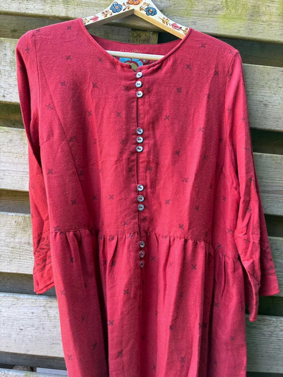 Jurk van Gudrun Sjödén. Nieuw!, Kleding | Dames, Maat 38/40 (M), Nieuw, Ophalen of Verzenden, Rood
