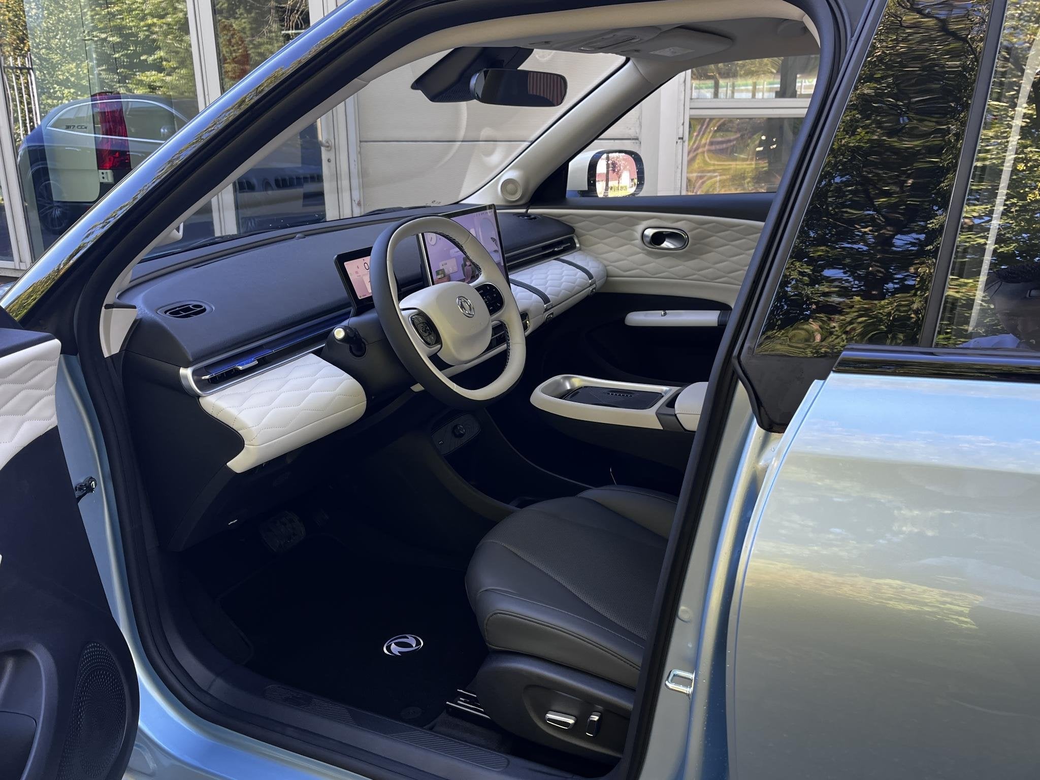 Dongfeng BOX Premium Edition | 360 Camera | Adaptieve Crui, Auto's, 1330 kg, Stof, 95 pk, Blauw