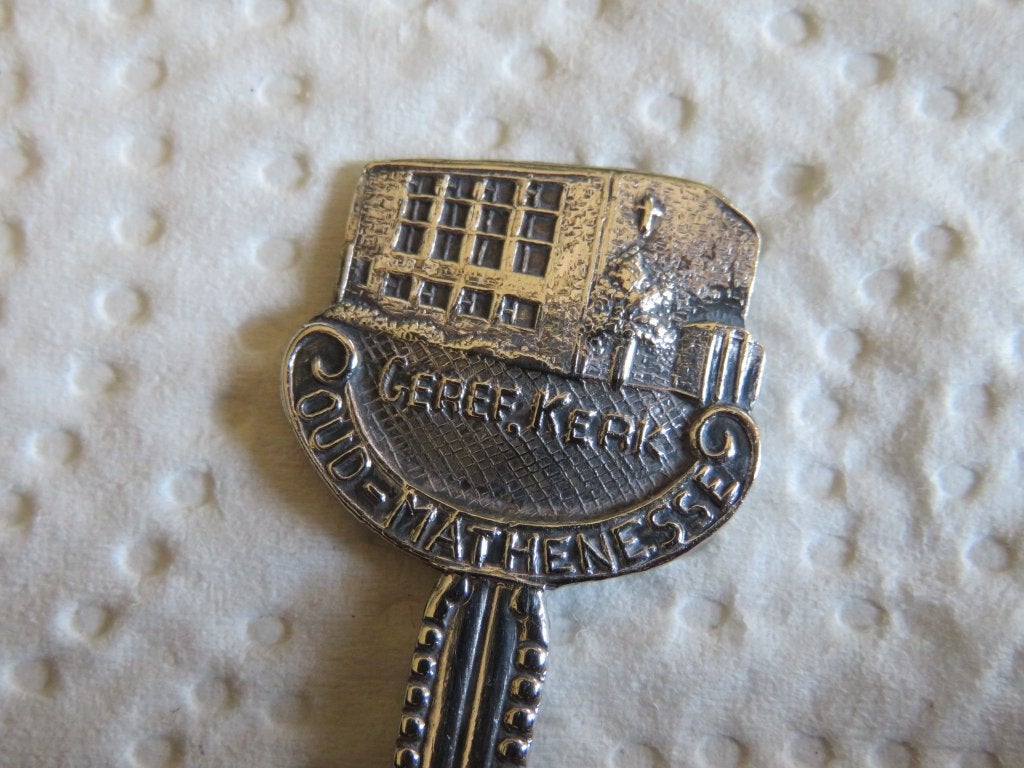 Lepeltje Gereformeerde Kerk Oud-Mathenesse (Rotterdam), Verzenden, Gebruikt, Overige materialen, Bestek
