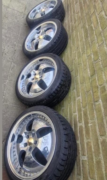 18 inch zeer exclusieve mercedes velgen met goeie zomerband, Auto-onderdelen, Banden en Velgen, 18 inch, Banden en Velgen, Ophalen of Verzenden
