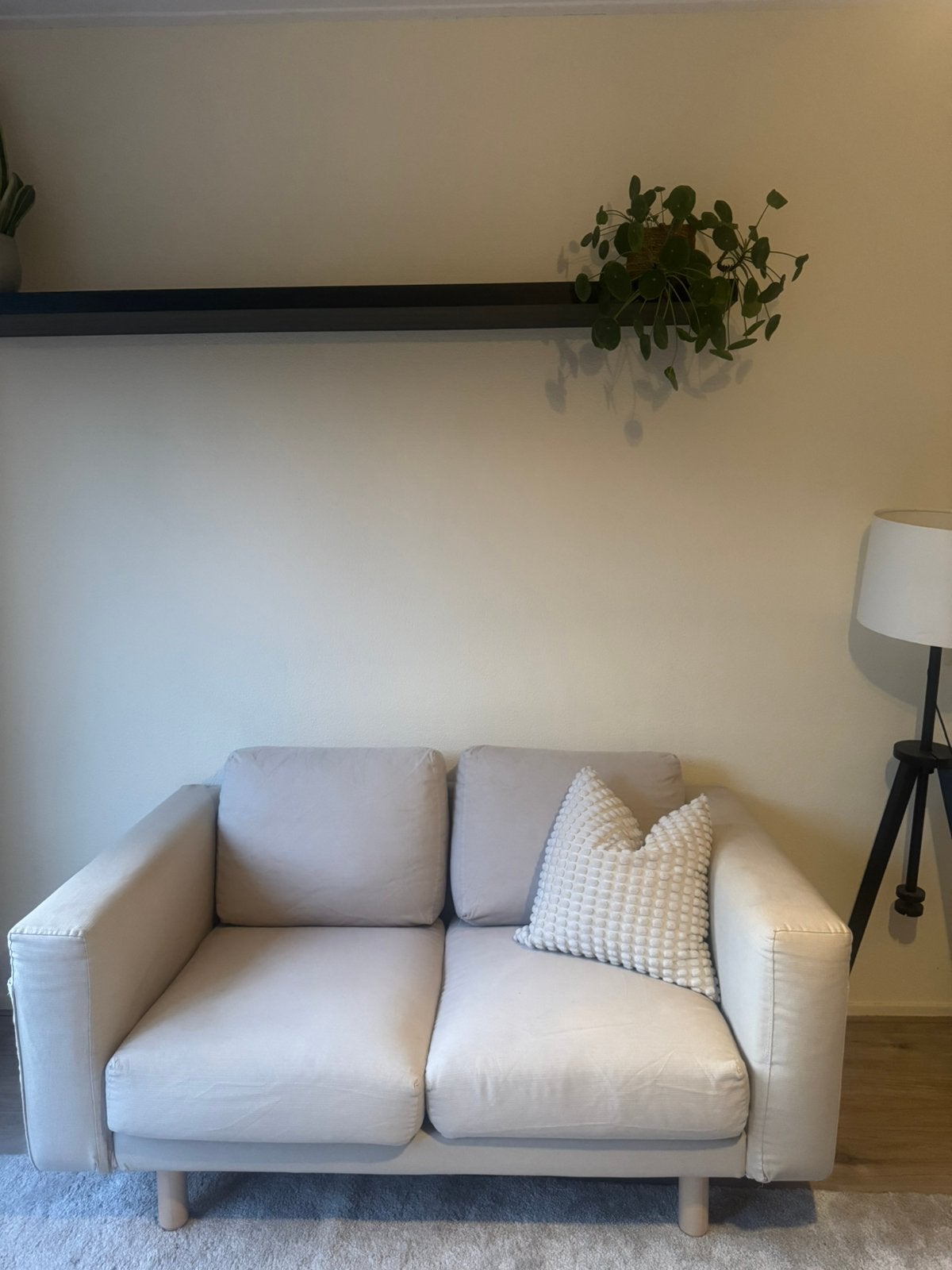 Tweezits bank creme, Huis en Inrichting, Banken | Sofa's en Chaises Longues, Ophalen, Gebruikt, Klassiek, 150 tot 200 cm
