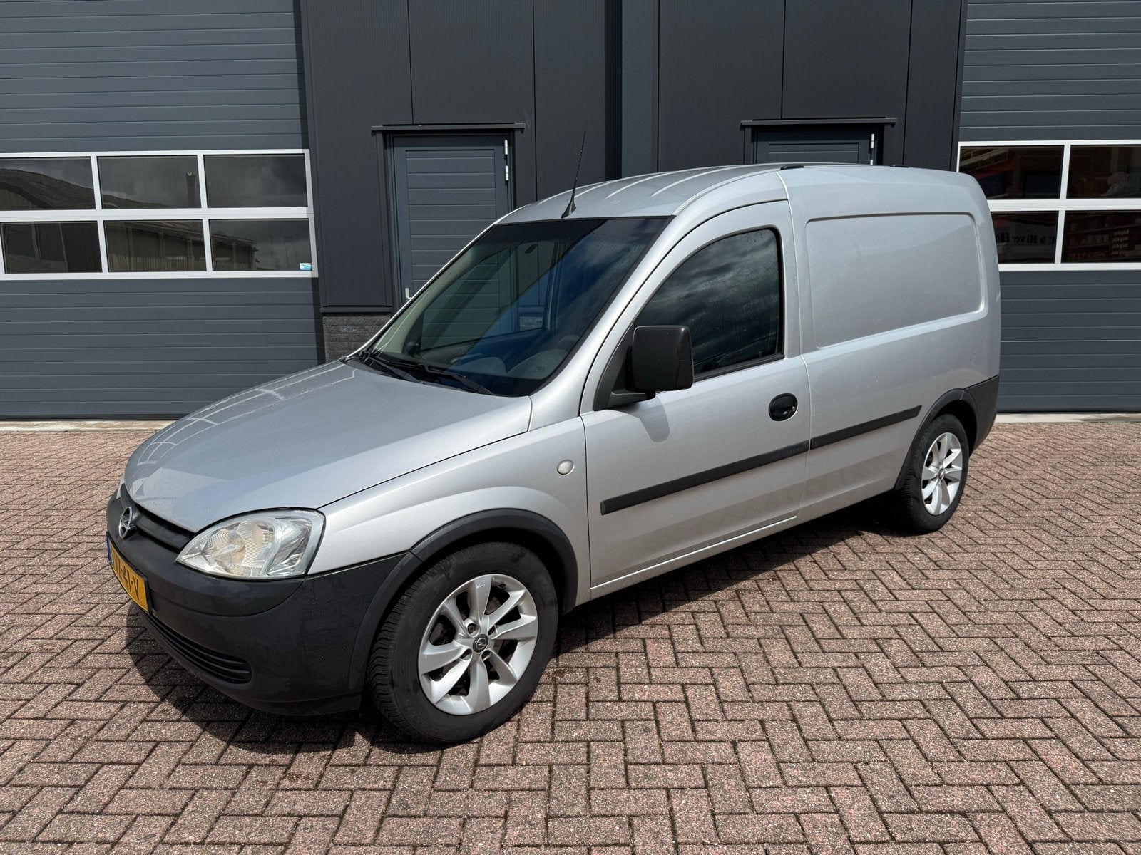 Opel Combo C 1.6 2006 Benzine Marge, Auto's, Voorwielaandrijving, 550 kg, Stof, 1203 kg