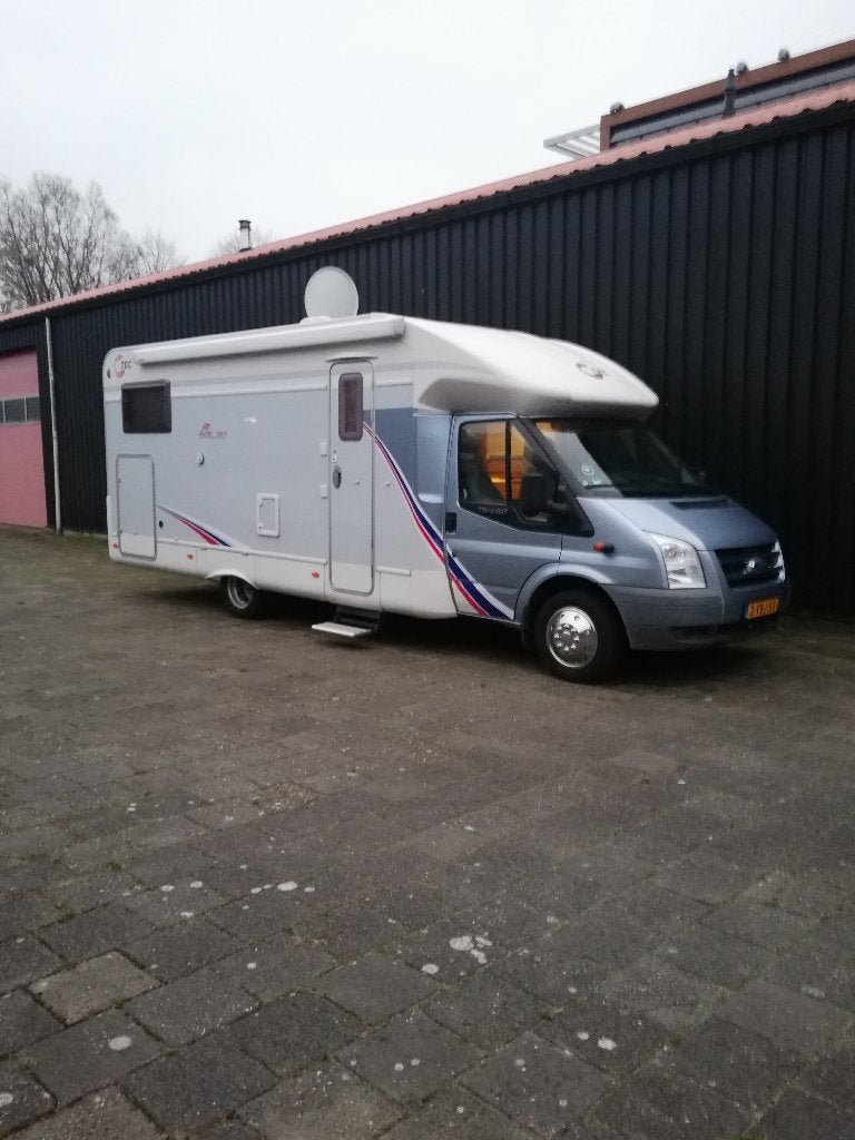 T.E.C.freetec 708 ti, Caravans en Kamperen, T.E.C., Ringverwarming, Ford, Treinzit