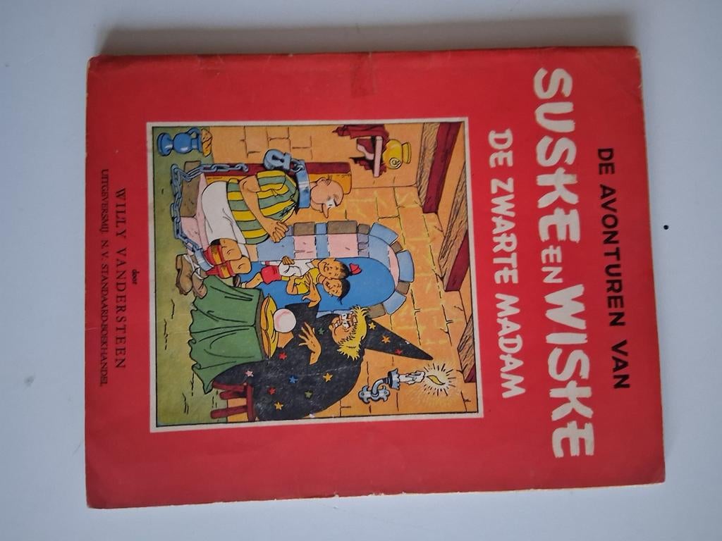 nr 6.  De Zwarte Madam. 1954 Vlaams.  Suske en Wiske, Boeken, Stripboeken, Gelezen, Willy Vandersteen, Eén stripboek, Ophalen of Verzenden