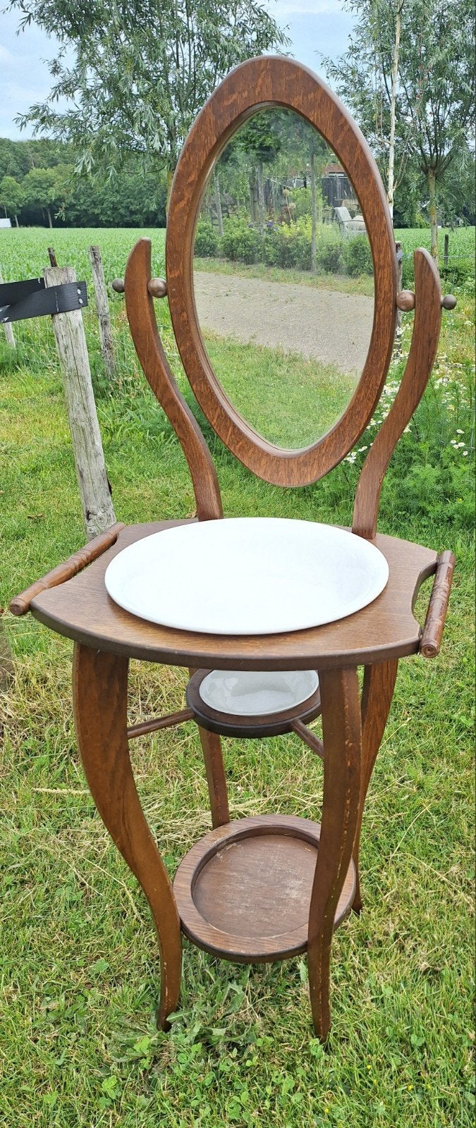Antieke wastafel met spiegel., Antiek en Kunst, Curiosa en Brocante, Ophalen