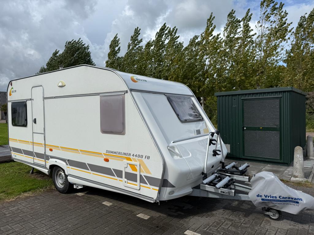 Delta Summerliner 4400 FB mover+voortent+luifel+fietsenrek, Caravans en Kamperen, Caravans, Vast bed, 750 - 1000 kg, Particulier