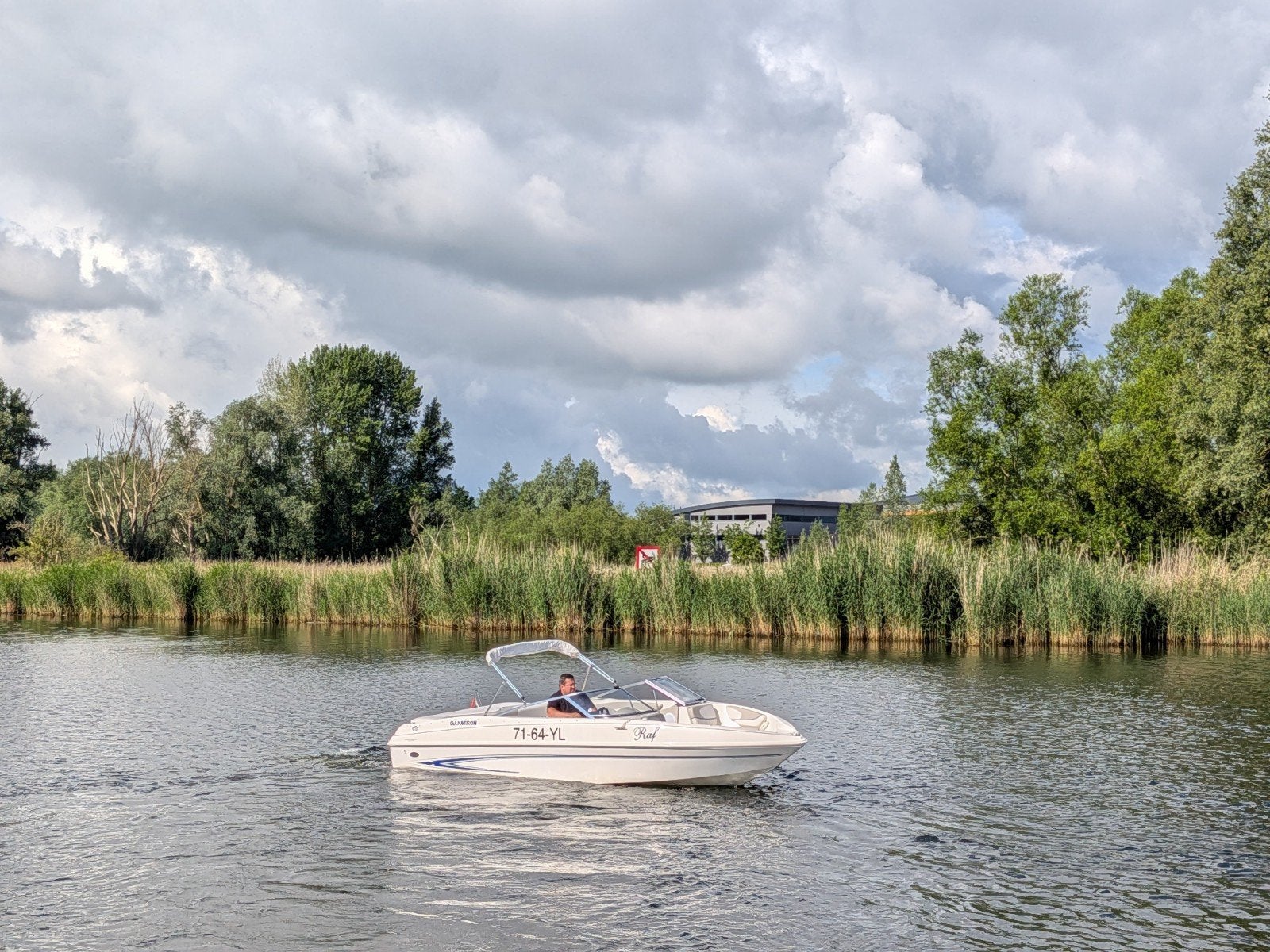 Glastron 195 MX bowrider Mercruiser 4.3 190 pk, Watersport en Boten, Overige merken, Binnenboordmotor, 1.80 meter, 190 pk