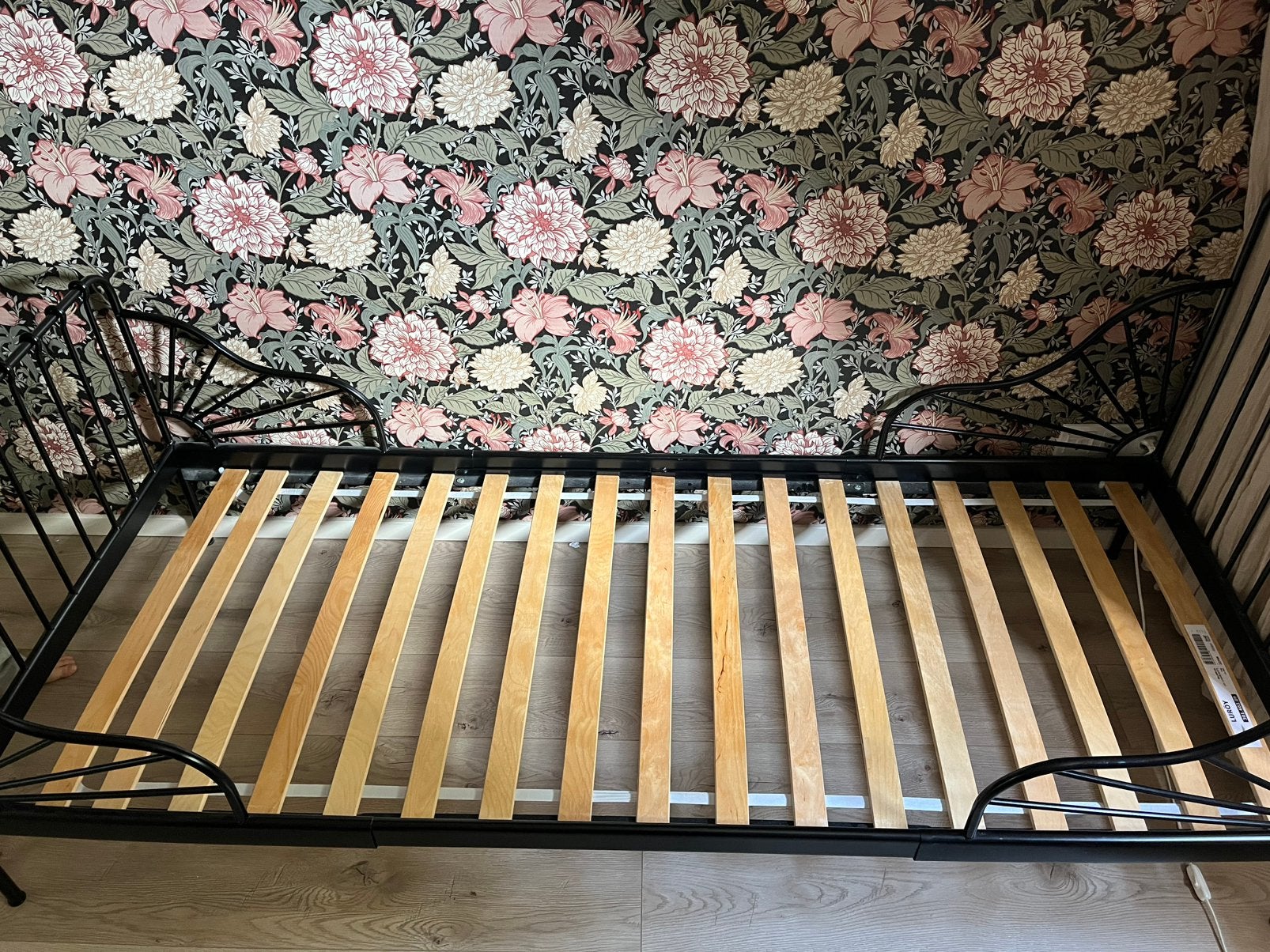 Minnen meegroei bed Ikea zwart, Kinderen en Baby's, Ophalen, Gebruikt, 70 tot 85 cm, Matras