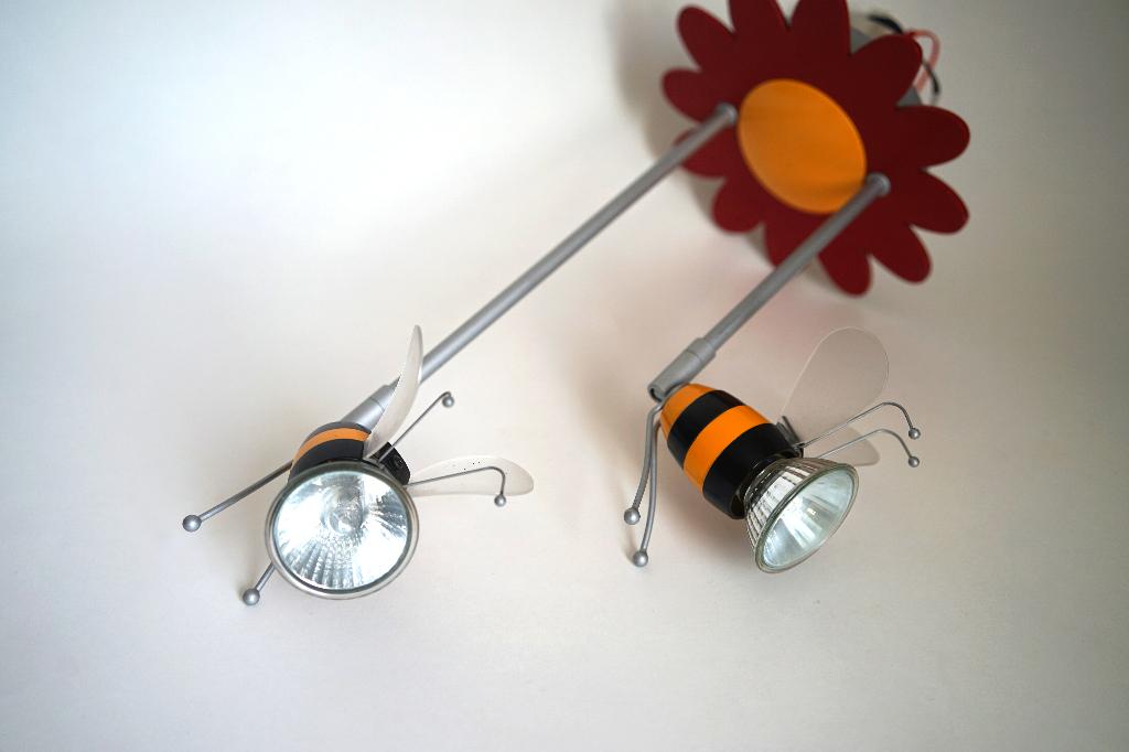 Massive Kico kinderlamp type Timeo twee bijen bloem plafond., Ophalen of Verzenden, Gebruikt, Lamp
