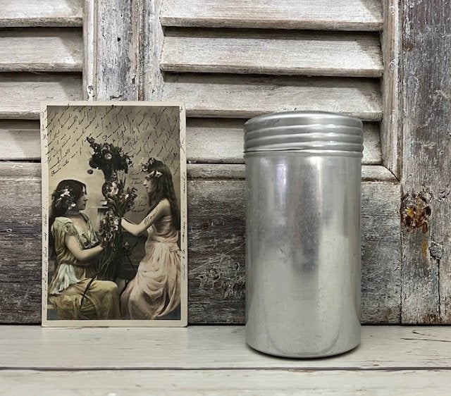 Franse vintage aluminium talkpoeder strooibus, Ophalen of Verzenden