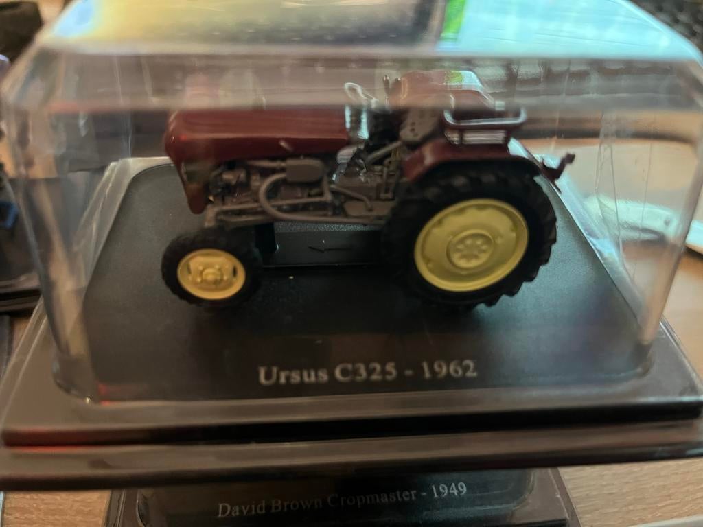 Ursus C325 - 1962 model tractor, Ophalen of Verzenden, Zo goed als nieuw, Overige typen, Overige merken