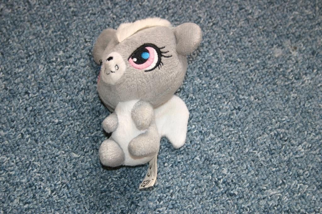 Nieuw grijs knuffel hondje, Littlest PetShop Hasbro, Kinderen en Baby's, Speelgoed | Knuffels en Pluche, Ophalen of Verzenden