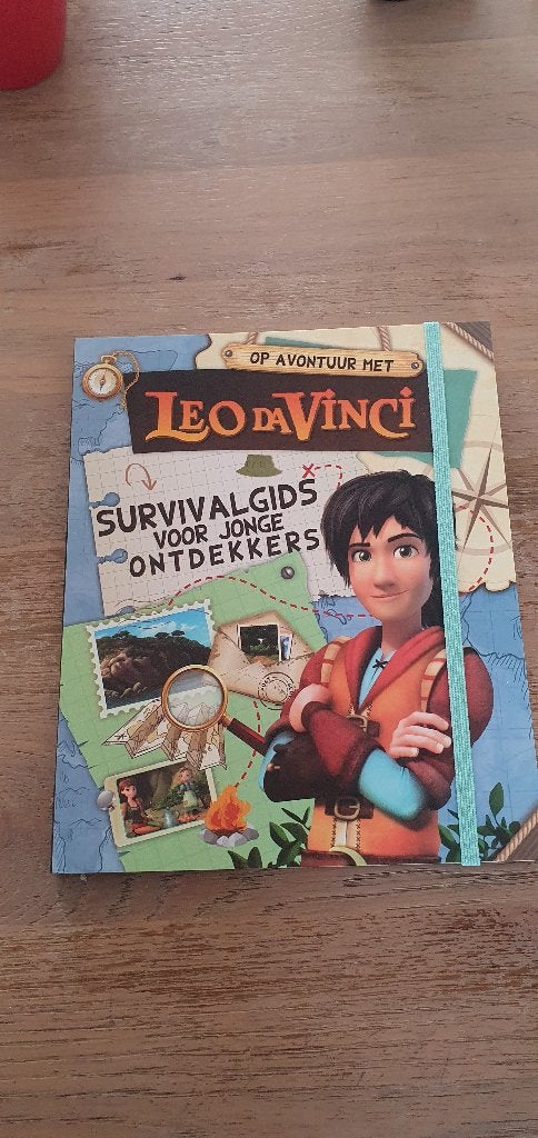 Leo da Vinci survivalgids, Ophalen of Verzenden, Nieuw, Sprookjes