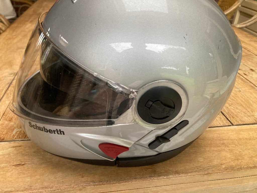 Schuberth motor helm, Motoren, Ophalen of Verzenden, Tweedehands, Integraalhelm, Overige merken