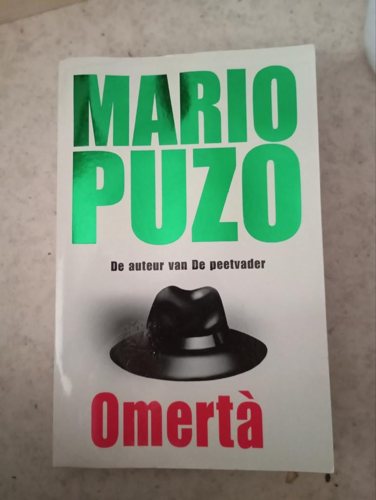 Omertà - Mario Puzo (auteur van De Peetvader), Ophalen of Verzenden, Zo goed als nieuw, Mario Puzo, Nederland