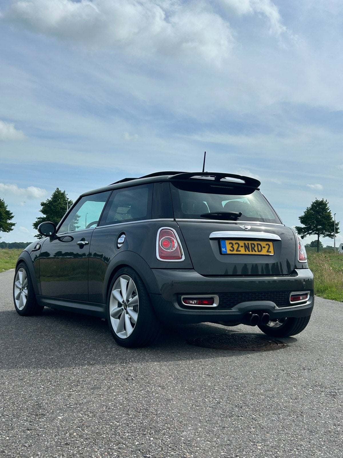 2010 Mini 1.6 Cooper S Eclipse Grey vol opties, 4 cilinders, 4 stoelen, 49 €/maand, Origineel Nederlands