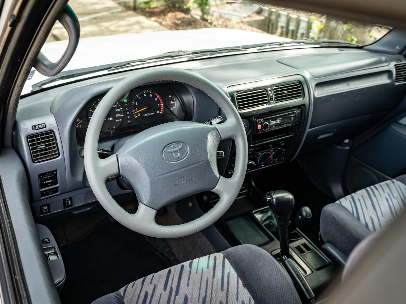 Totota Land cruiser 90 I Automaat I Trekhaak I Youngtimer, foto 7