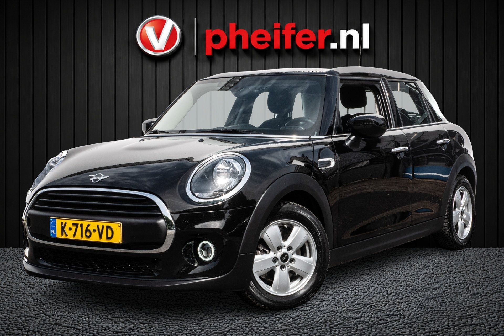 MINI Mini 1.5 Business Edition Navigatie/ Climate control/ A, Auto's, Mini, Voorwielaandrijving, Stof, Gebruikt, Met garantie (alle)