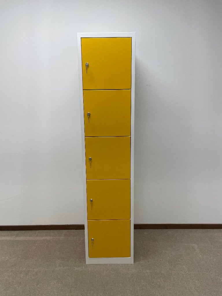 Helmkast/Lockerkast, Ophalen, Zo goed als nieuw