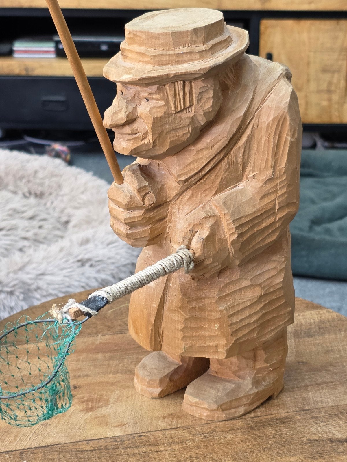 Houten beeld visser met visnet en vis, Antiek en Kunst, Ophalen of Verzenden