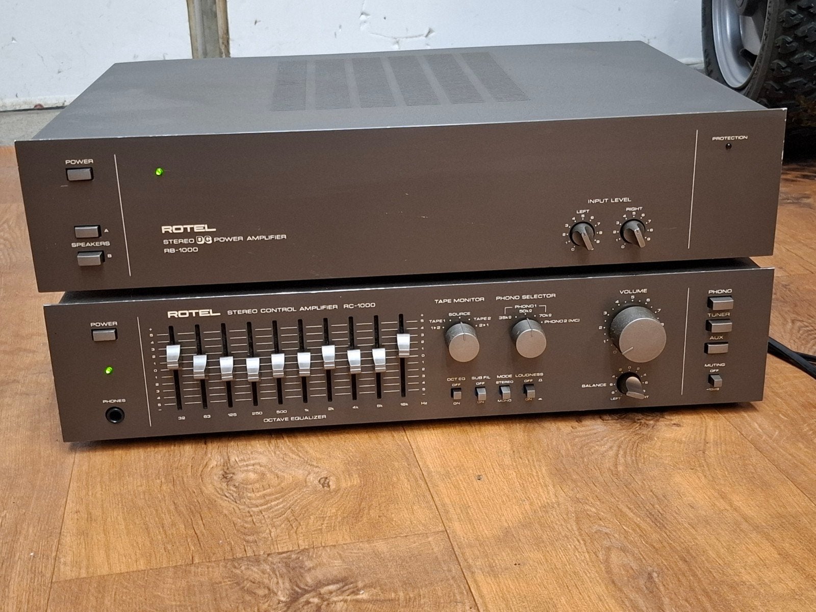 Rotel RB-1000 / RC-1000 Stereo Voor- en Eindversterker, Audio, Tv en Foto, Versterkers en Receivers, Ophalen of Verzenden, Gebruikt