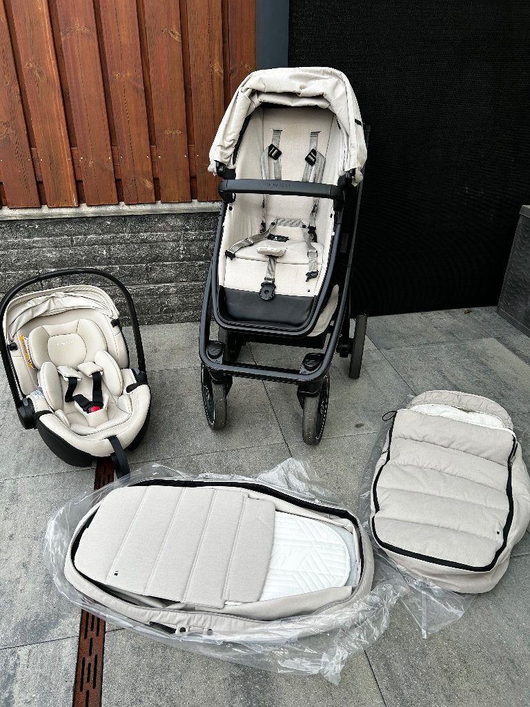 Dubatti Römer kinderwagen + maxicosi autostoeltje, Gebruikt, Combiwagen, Met autostoeltje, Ophalen