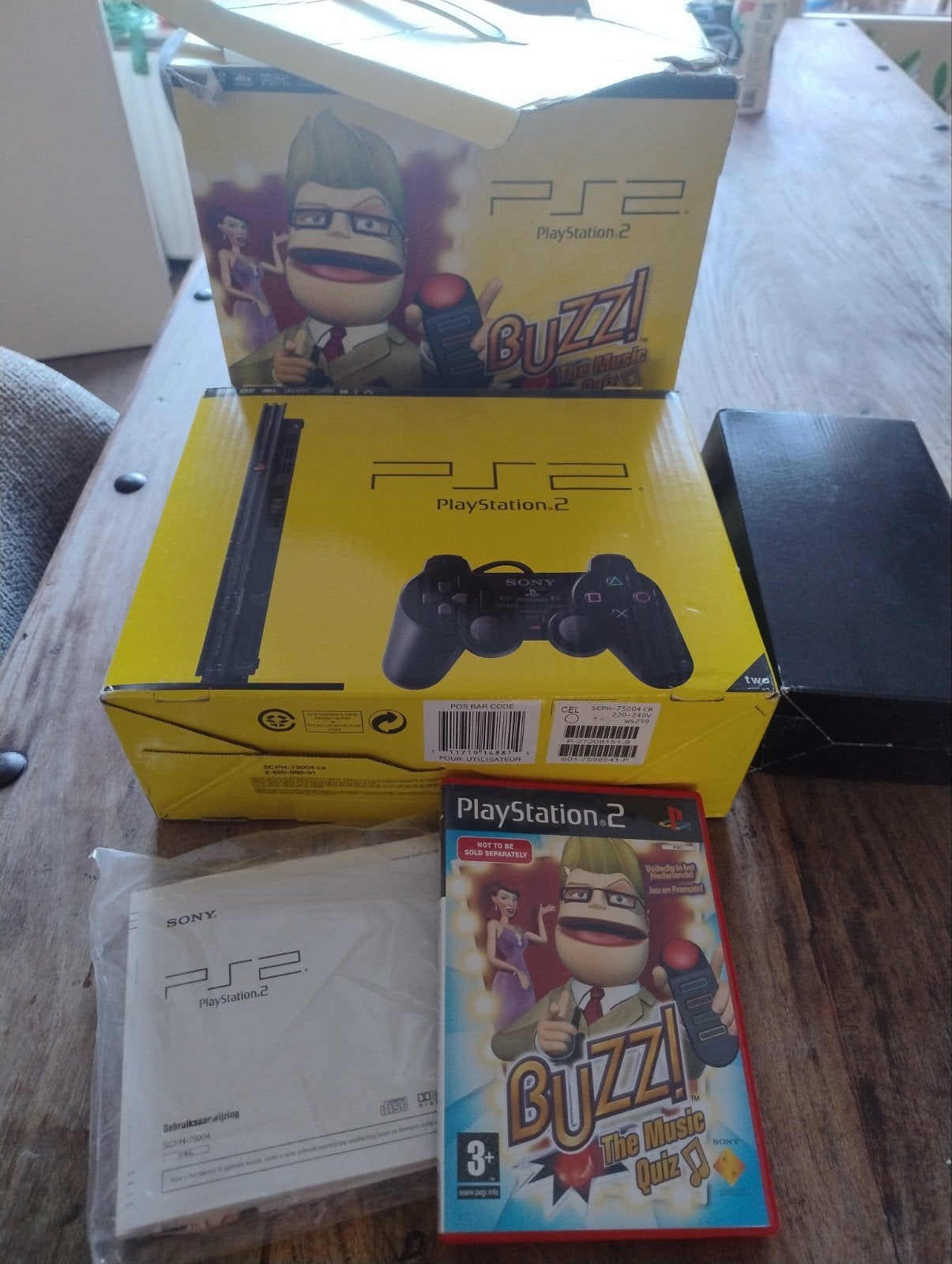 Sony PlayStation 2 (PS2) met Buzz! The Music Quiz, Spelcomputers en Games, Spelcomputers | Sony PlayStation 2, Ophalen of Verzenden