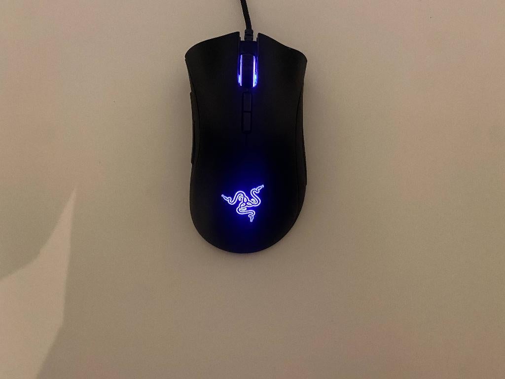 Razer Deathadder Chroma Elite - Compleet in doos, Rechtshandig, Muis, Ophalen of Verzenden, Zo goed als nieuw