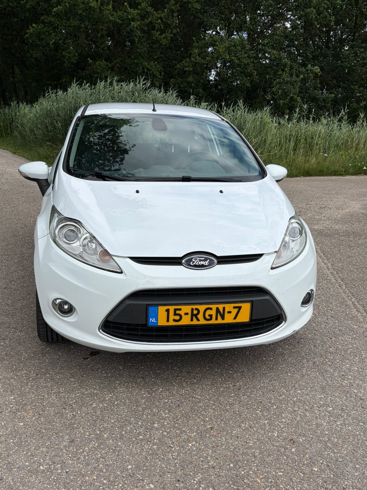 Ford Fiësta 1.25 44KW 3DR 2011 Wit, Auto's, Ford, Voorwielaandrijving, Stof, 4 cilinders, 60 pk