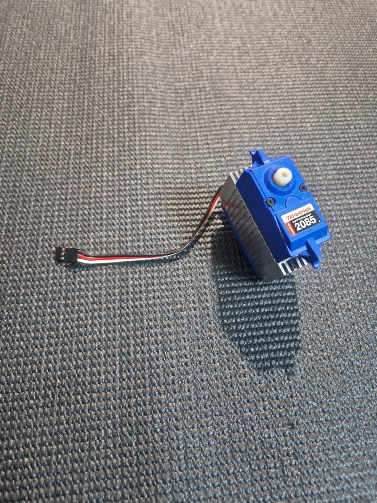 Traxxas 2085 servo ( xmaxx, xrt, maxx), Ophalen of Verzenden, Gebruikt