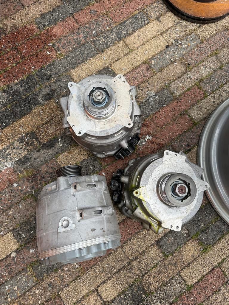 Porche cayenne dynamo’s, Auto-onderdelen, Ophalen of Verzenden, Gebruikt, Porsche