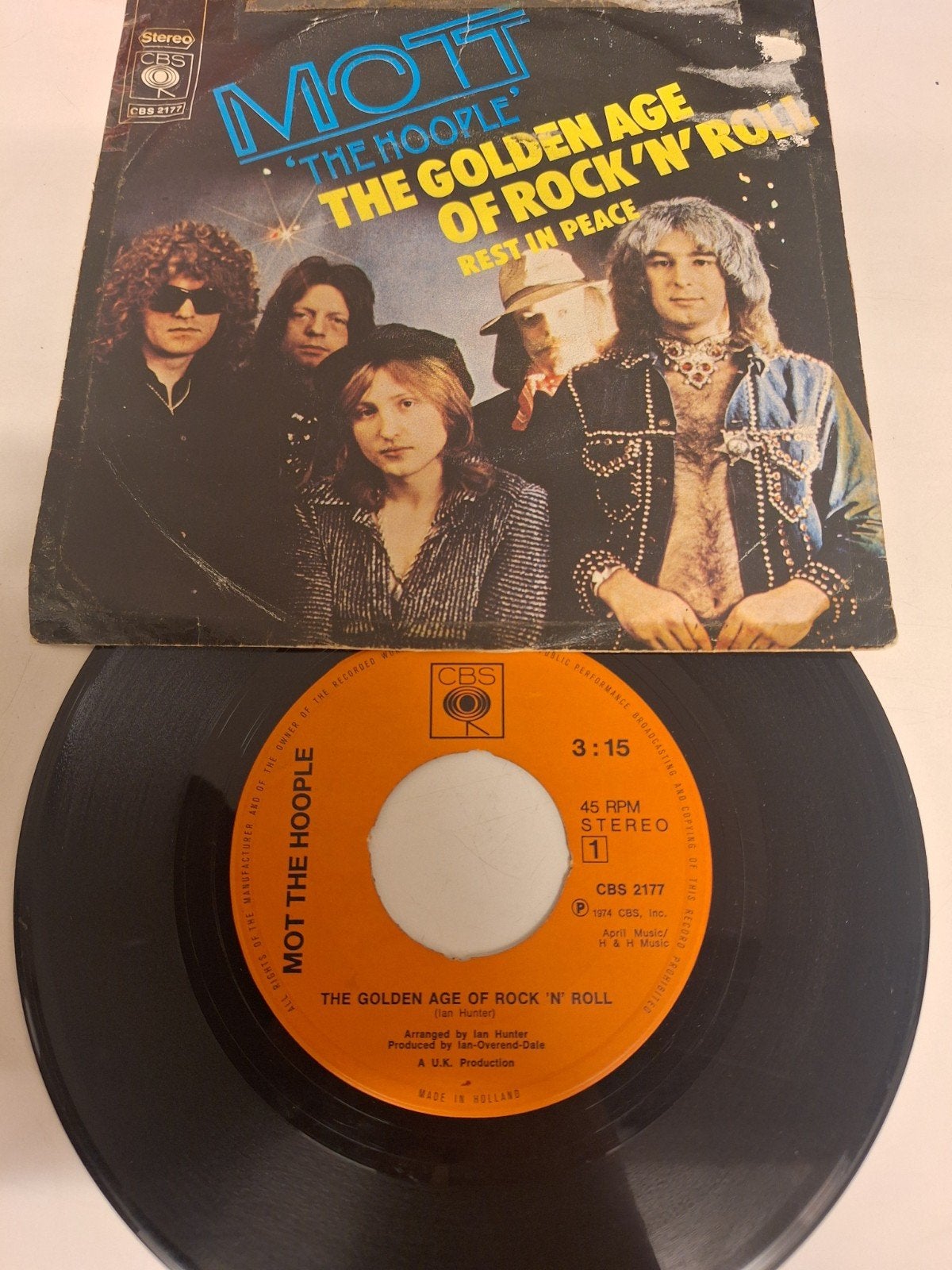 Mot the Hoople - The golden age of Rock n Roll, 1974., Cd's en Dvd's, Fotohoes, Verzenden, Overige formaten, Hard Rock