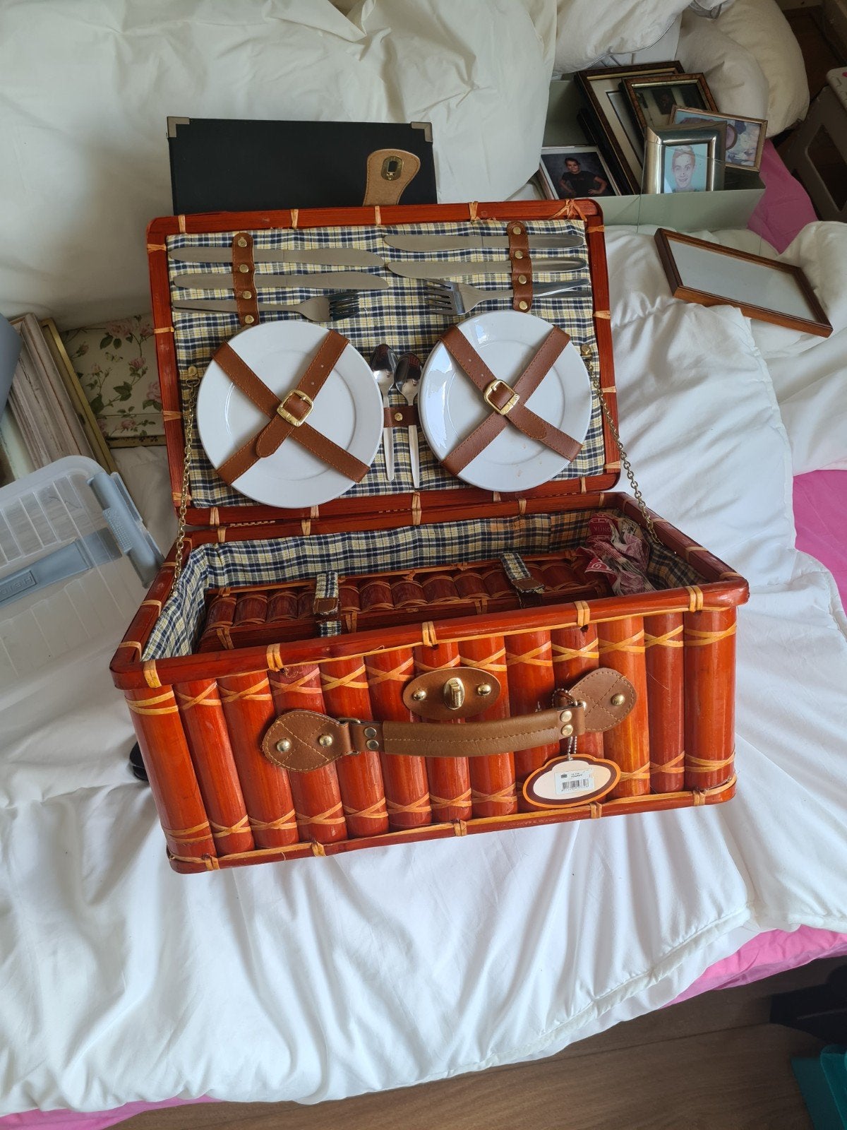 Nieuwe picknickmand met servies, Ophalen, Nieuw