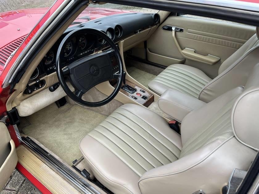 Mercedes-Benz SL-klasse 560 SL, Auto's, Mercedes-Benz, Lederen bekleding, Achterwielaandrijving, Gebruikt, Cabriolet