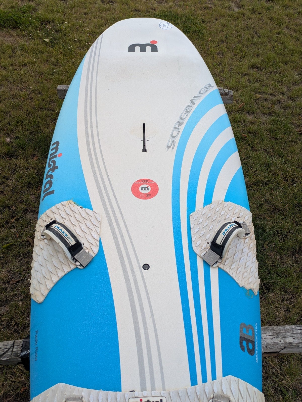 Mistral ab+ freerace 140 ltr, Watersport en Boten, Windsurfen, Ophalen, Gebruikt, Plank