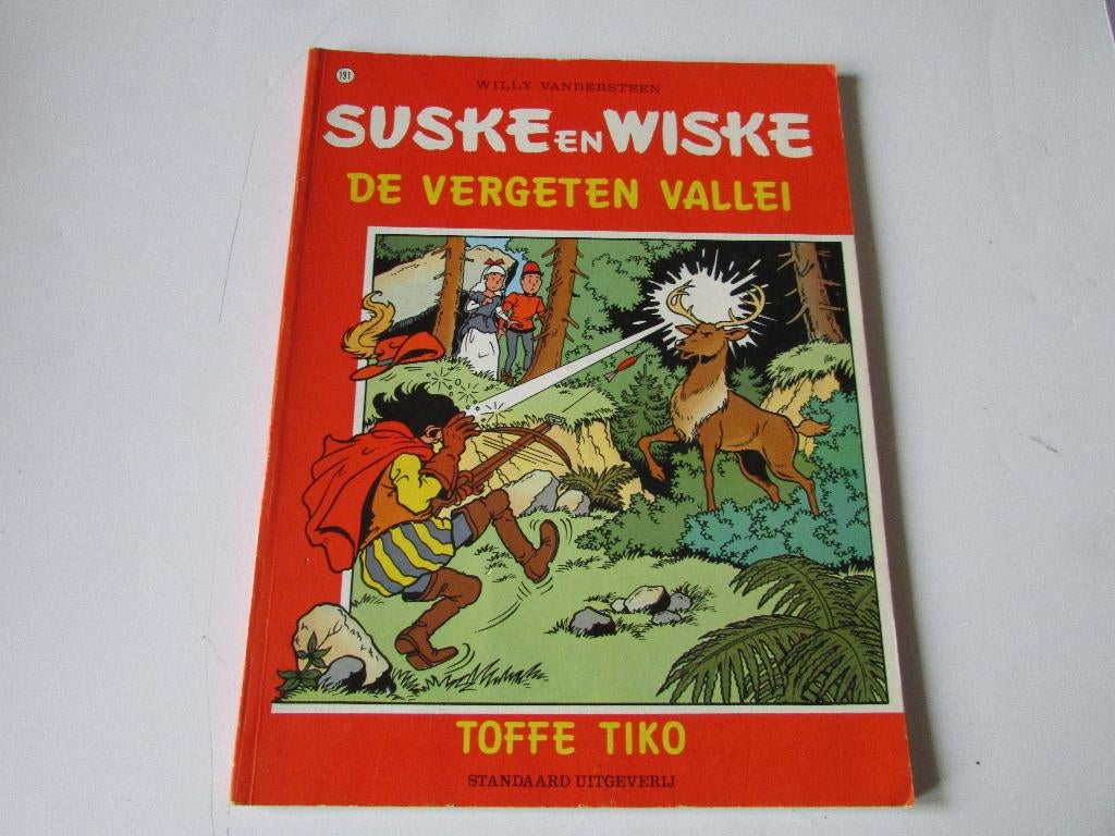 SUSKE EN WISKE -1 ) DE VEGETEN VALLEI 2 ) TOFFE TIKO, Gelezen, Verzenden, Willy Vandersteen, Eén stripboek
