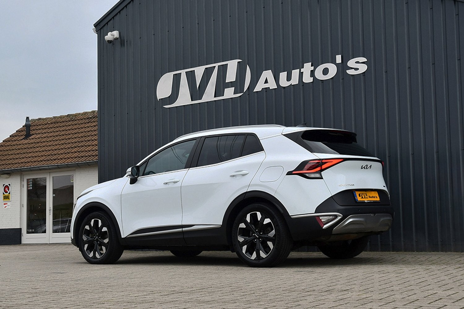 Kia Sportage 1.6 T-GDi PHEV Plug-In 265pk AWD Sport 08-2023, Automaat, Gebruikt, Huisgarantie, 4 cilinders