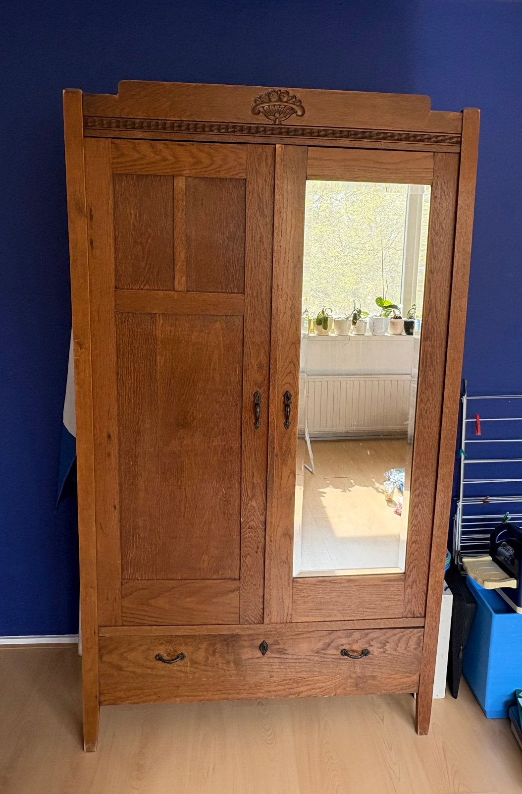 Antieke kast met 2 deuren en grote lade 196 x 110 x 49,5 cm, Ophalen